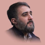 سوی مجنون برسانید که لیلایی هست