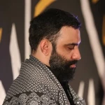 تصور کن الان روبروی گنبد اربابی