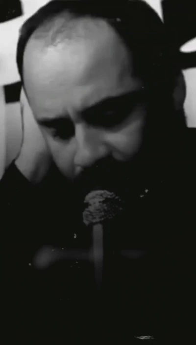 منمو دست گدایی
