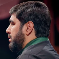 من بی‌وضو موی تو را شانه نکردم