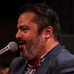 منشا نور آسمان زهراست