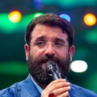 امشب اومد بازم نور جلی