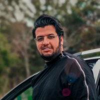 علی میکائیل زاده