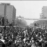 این بانگِ آزادی ست کز خاوران خیزد