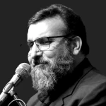 حس می‌کنم زمین و زمان گریه می‌کند