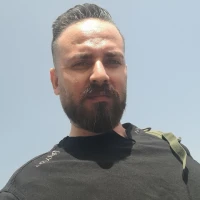 رضا خطیبی