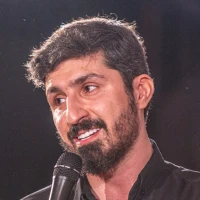 بزرگترین سرمایه با حرمش همسایه