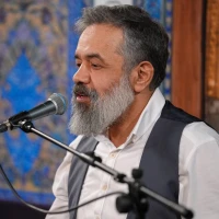 تصویر حاج محمود کریمی - ﻿آهی بکش که باز گرفتار می‌خرند
