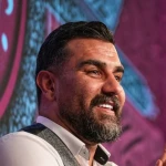 هر مادری تو دنیا قمر آفرین نمیشه