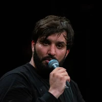 امشبی را شه دین در حرمش مهمان است