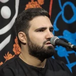 این صدای اذان اکبره