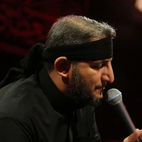 هر آنکه از ره مولای خود خبر دارد